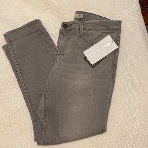 NWT Athleta Sculptek grey stretch crop 10P *these are discontinued*